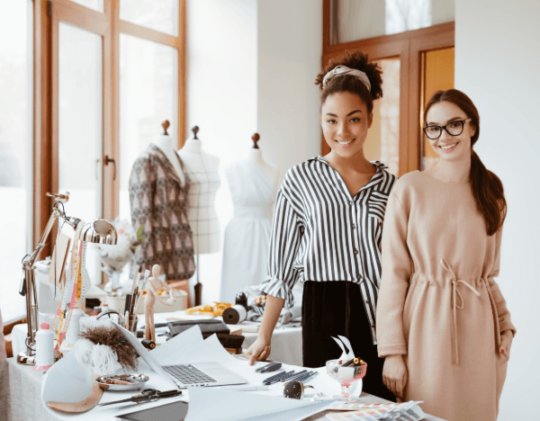 Becoming a Professional Fashion Stylist